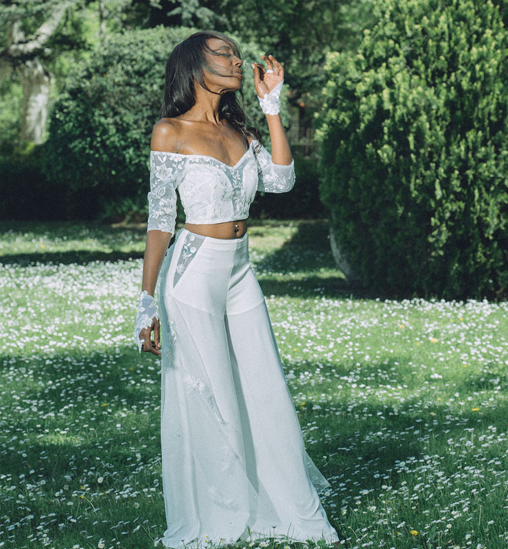ensemble-deux-pieces-robe-de-mariee-pantalon