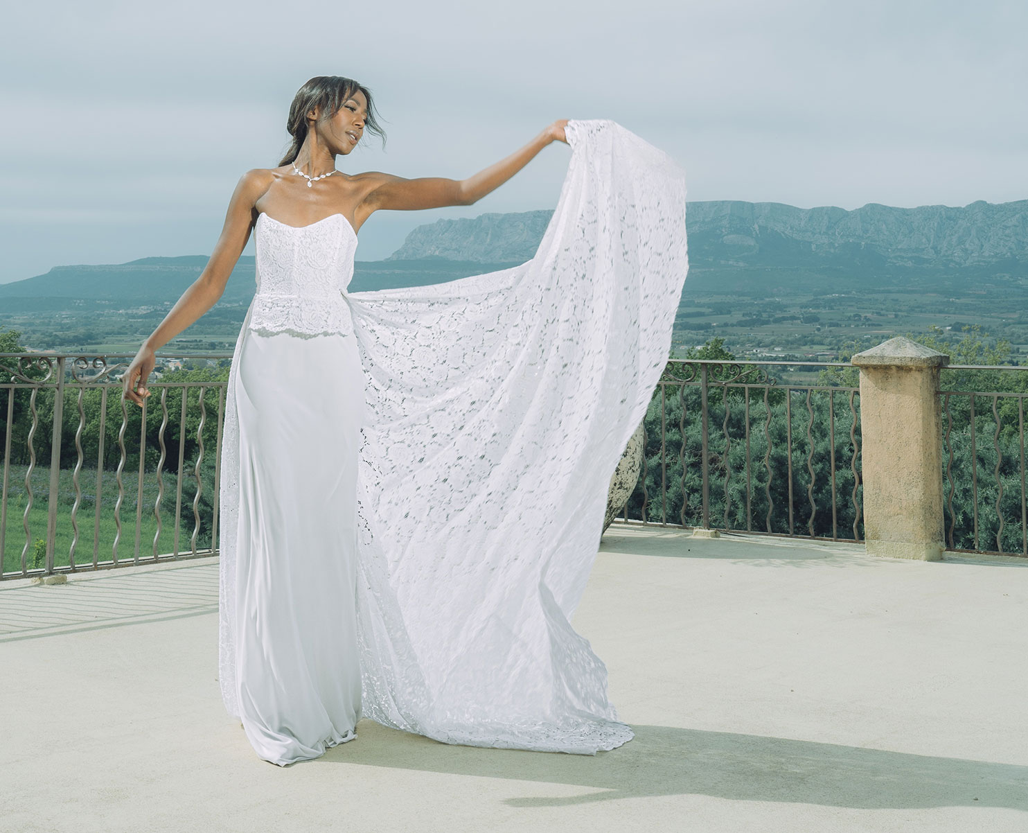 robe-mariee-Laura-2-pieces-Y-19 robe de mariée sur mesure élia